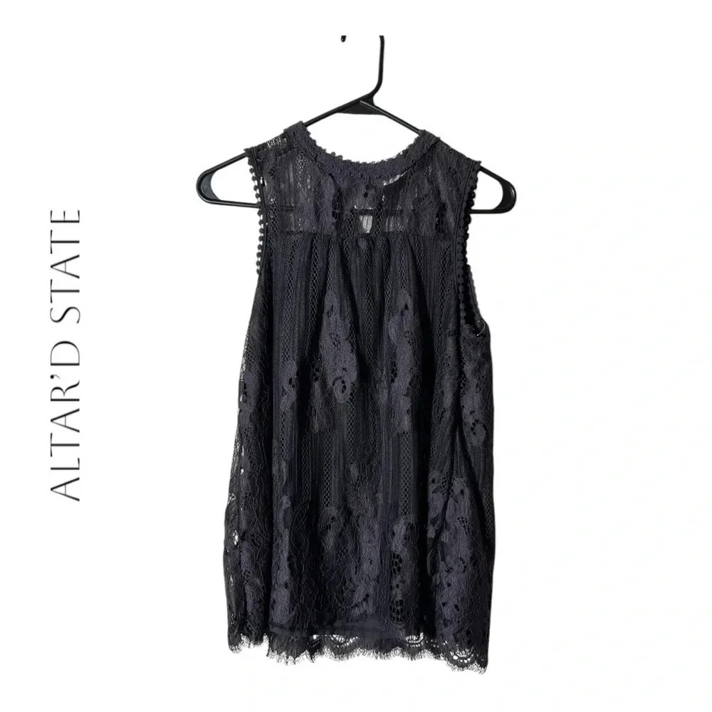 2038. ALTAR’D STATE SLEEVELESS ALL LACE HIGH NECK TOP SIZE MEDIUM DARK GRAY